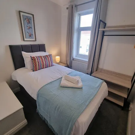 Cadogan House By Cliftonvalley Apartment *