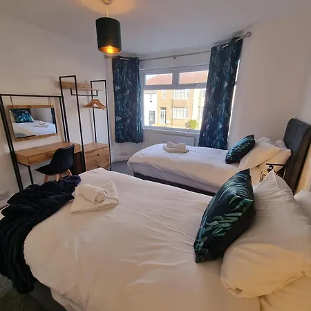 Apartment Cadogan House By Cliftonvalley *